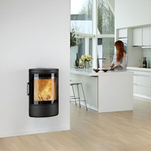 Kaminofen HWAM 3110 Serie mit HWAM® Autopilot – wandhängend, mit Sockel oder Säulenfuß